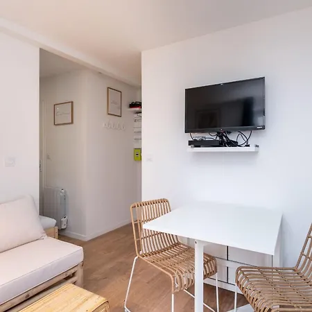 Perron - Cozy 2 People - Lägenhet *