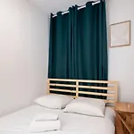 Perron - Cozy 2 People - *