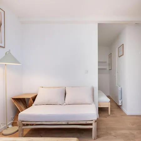 Perron - Cozy 2 People - *