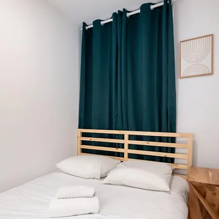 Perron - Cozy 2 People - *